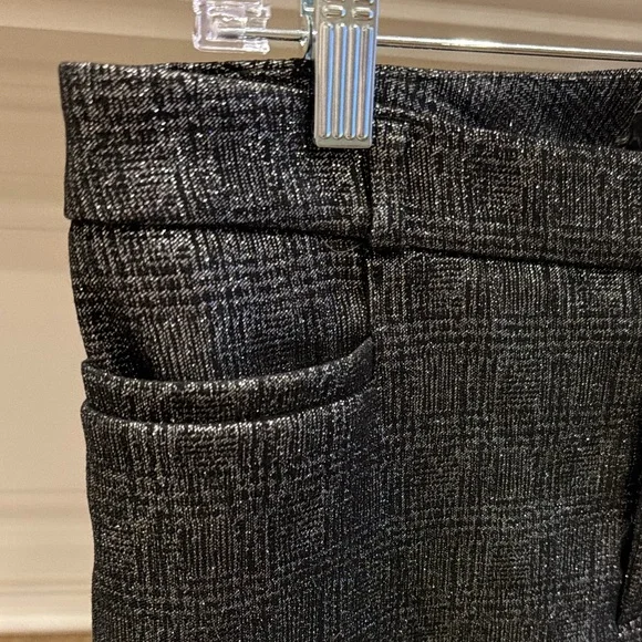 Modern Sloan Skinny-Fit Metallic Pants - Picture 4 of 5